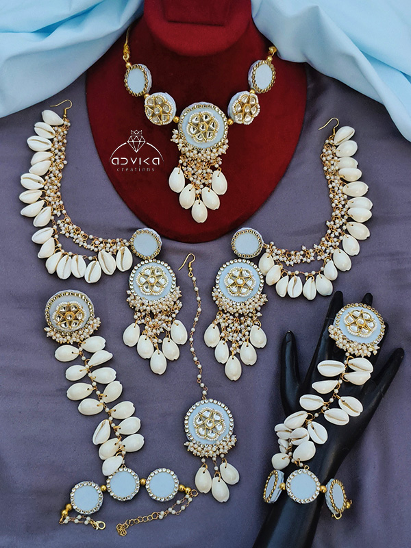 Elegant Sky blue Fabric Jewellery Set