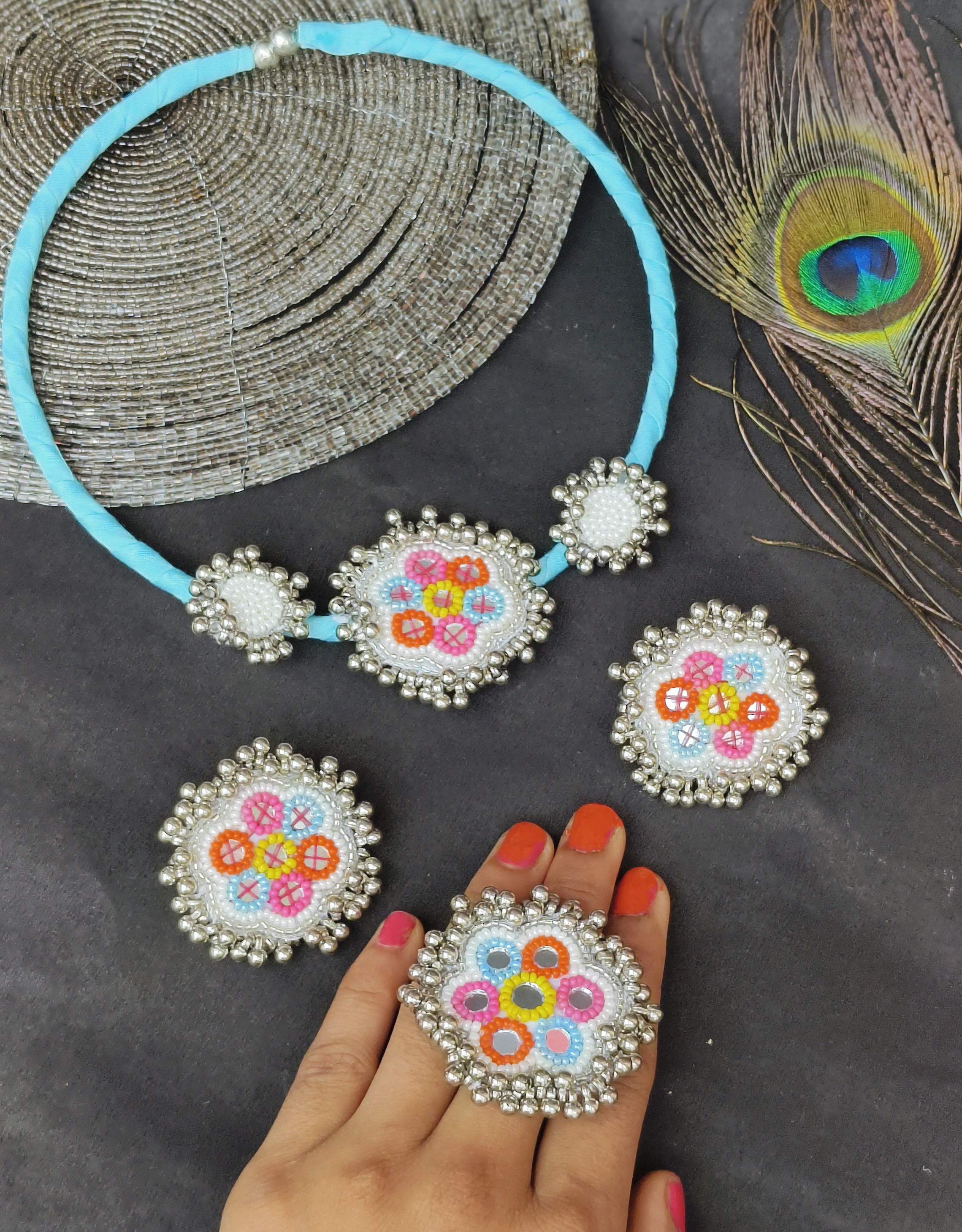 Classic Beaded Charm hasuli necklace