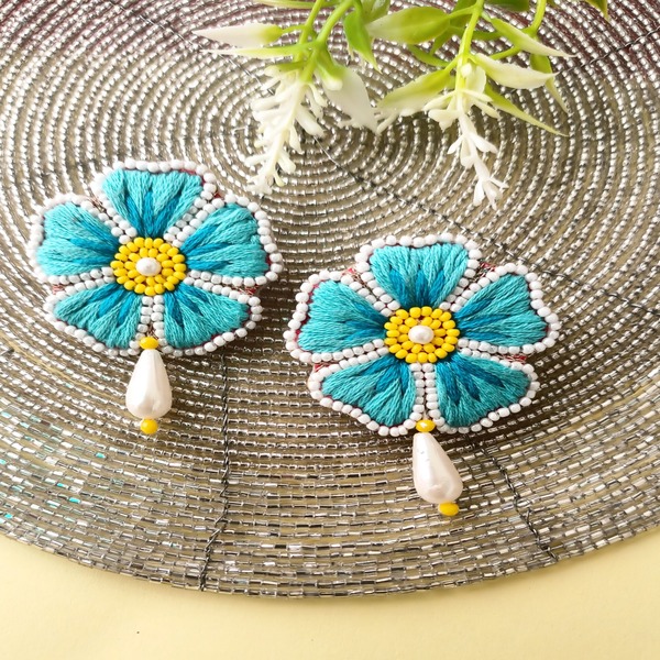 Beaded zardozi Flower Earrings
