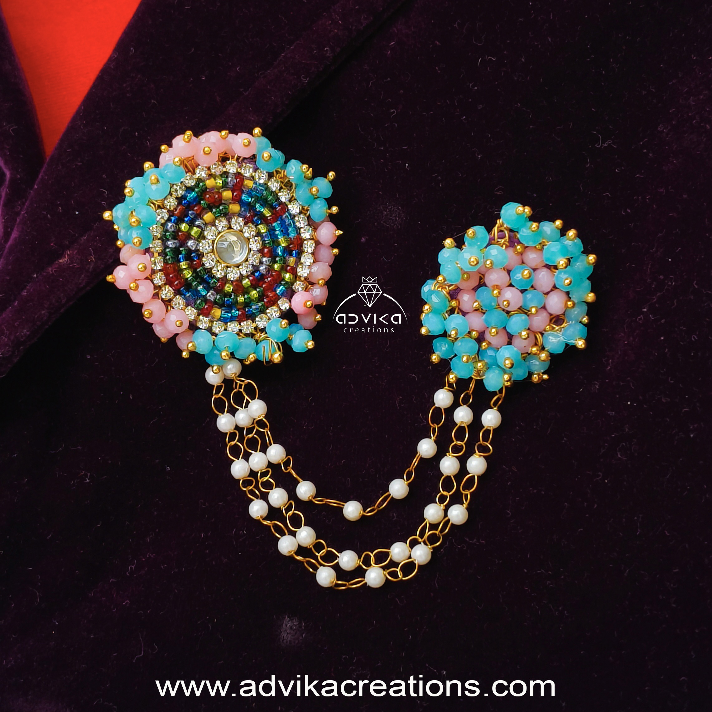 Multicolor loreal brooch