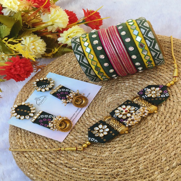 Thread Bangle Set, complete with a matching choker and earrings