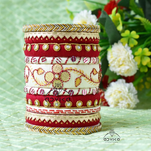  Elegant Red and White Hand-Painted Cotton Thread Bangle