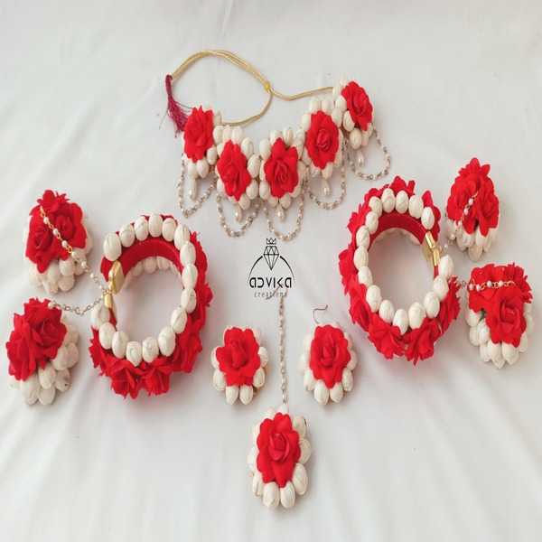 Advika Flower jewelry set