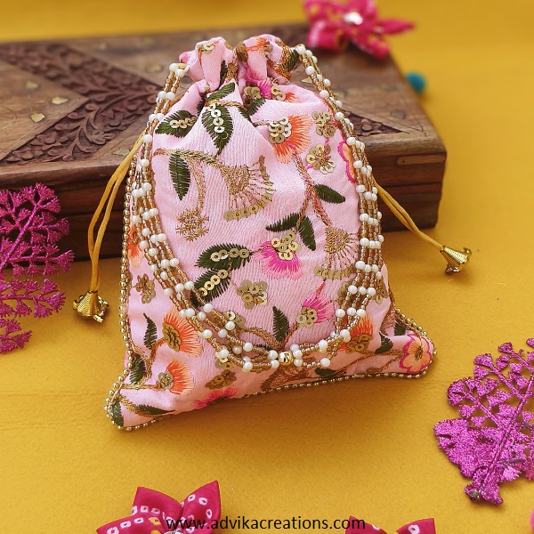 Grace in Thread potli