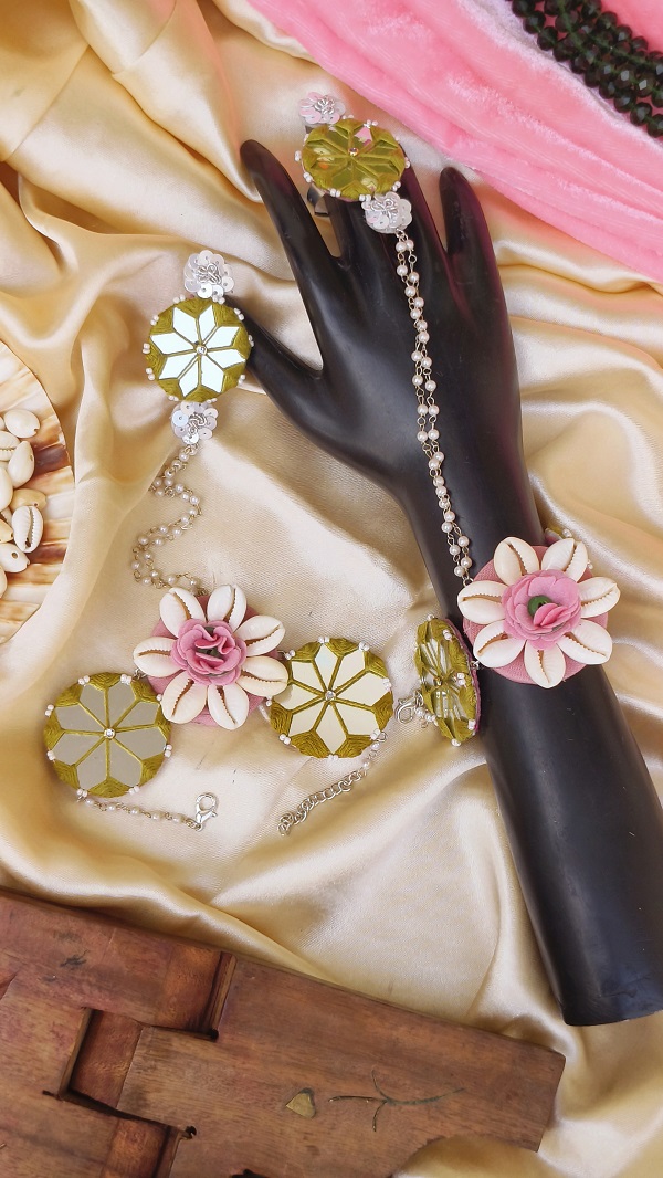 Pastel Pearl & Mirror Choker Set