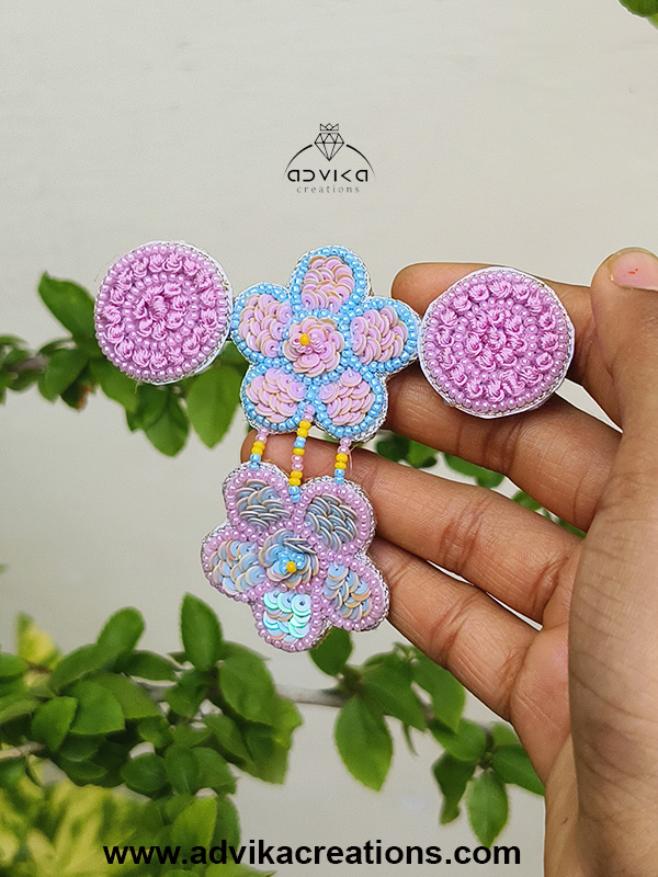 Embroidered flower hair clip