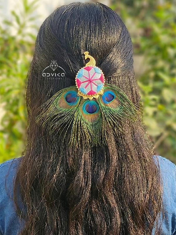 Peacock hair backpin