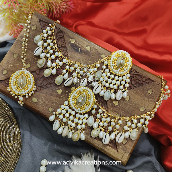 Cowrie Shell Earring with Sahara chain & Mangtika Set 