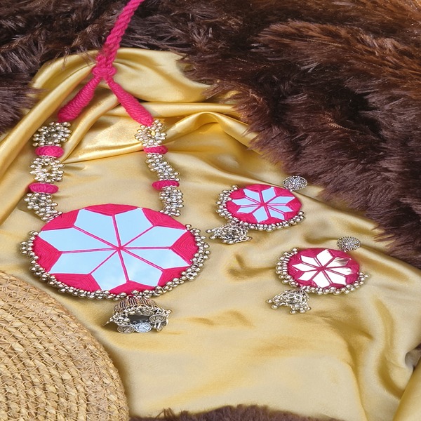 Pink color sparkling mirror reflect light beautifully jewelry set 