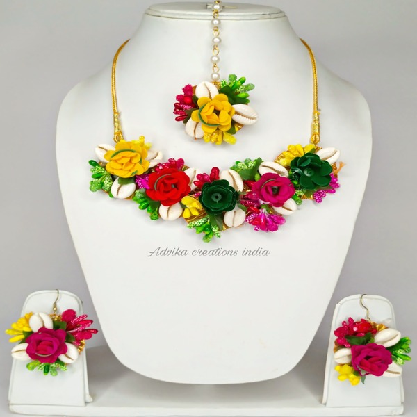 Cowrie Shell Jewelry Set