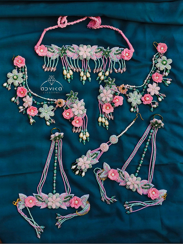 Stunning Multicolor beaded jewellery set