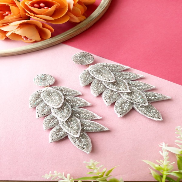 Leaf Bunch Designer Beaded Earring