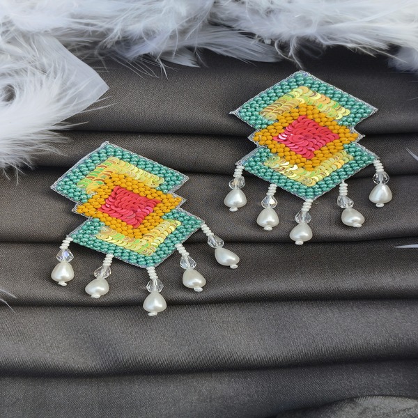 geometrical beaded earring for women and girls