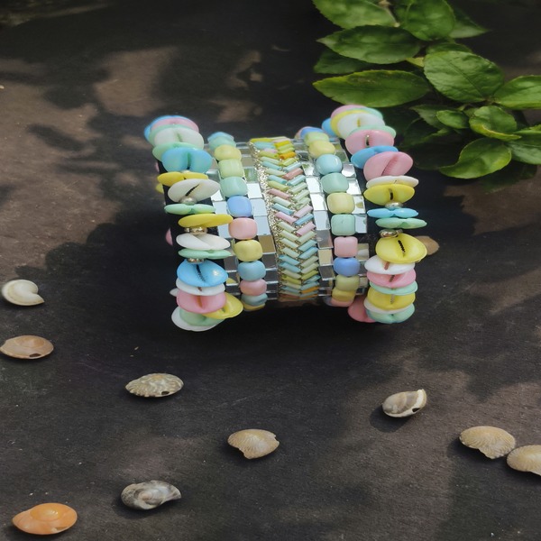 Intricate Navratri Handcuff with Embellishments