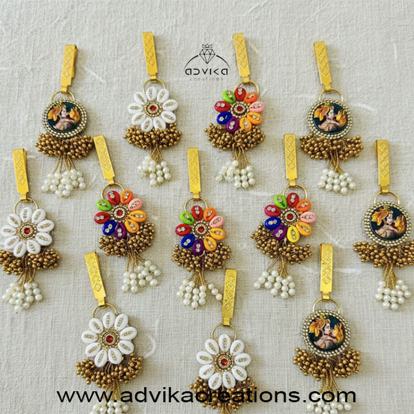 Multicolor Satka set of 30 pieces 