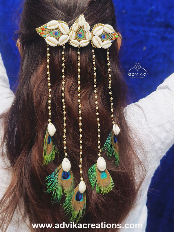 Peacock feather with cowrie latkan Hair Clip