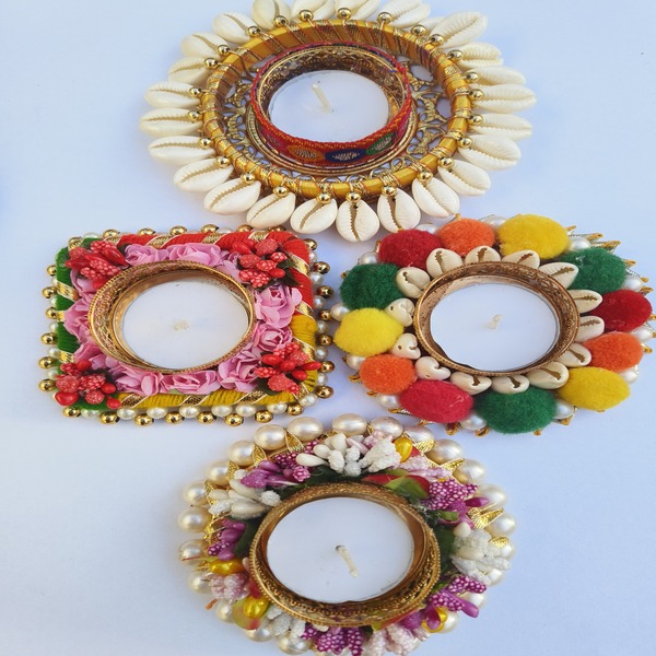 Tropical Elegance Floral & Shell Tealight Holder Combo (Set of 4)