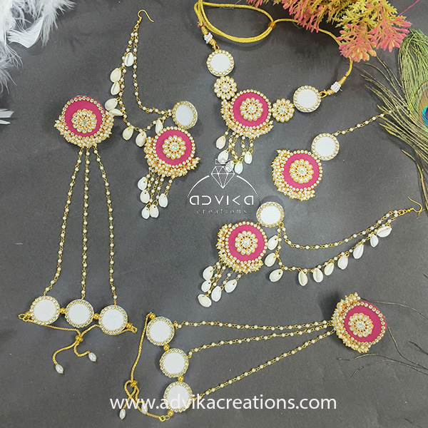 Elegant Pink Fabric Jewellery Set for Women