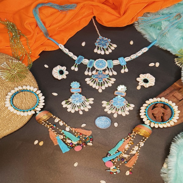 Stunning handmade Mirror Jewelry Set with kaleera Bangles set (Sky blue)