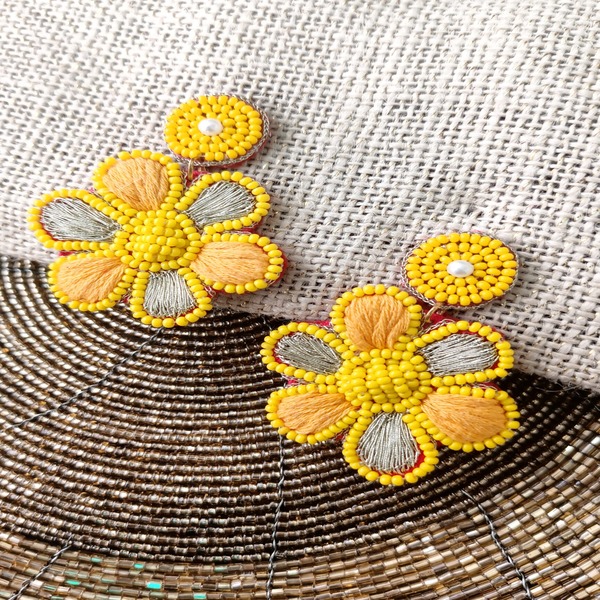 Handmade yellow Flower beaded Earrings