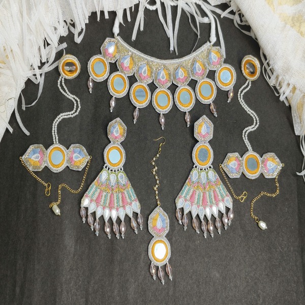 Primum Handmade jewellery set for Bride