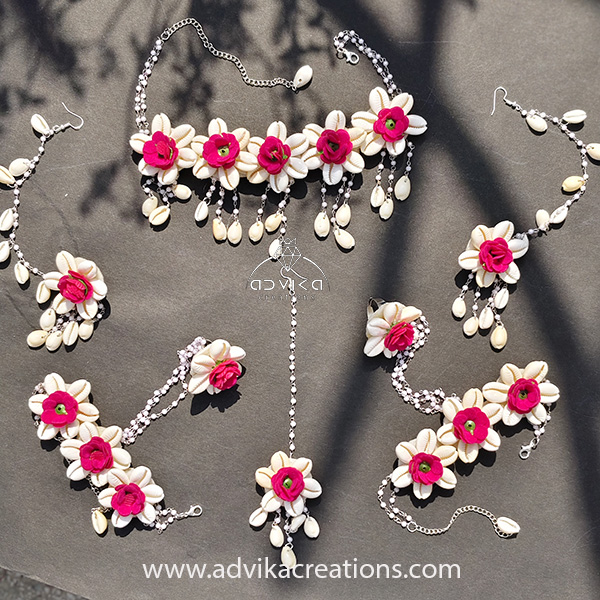 Elegant pink Flower and Cowrie Shell Necklace Set